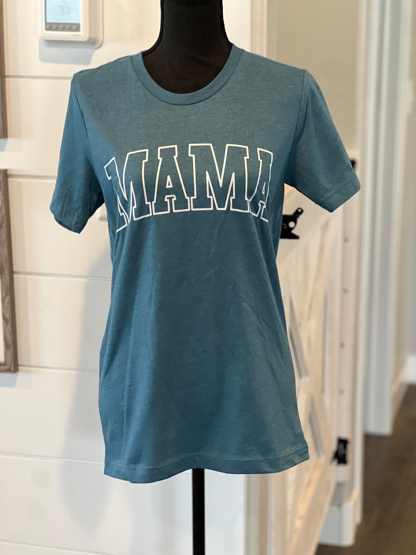Mama Block Letter